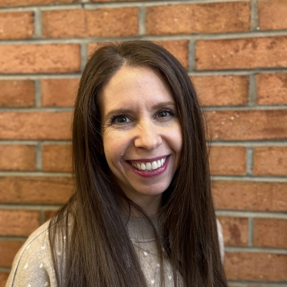 Linsey Cozewith_square_small